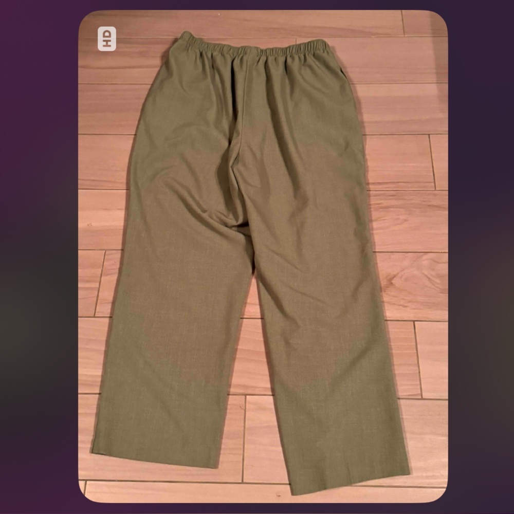 Bon Worth stretchy Women's Olive Chinos LARGE petite